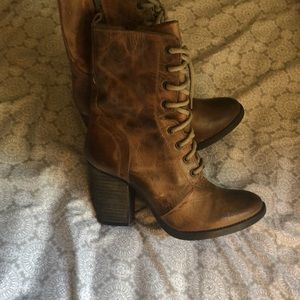 Steve Madden leather freebird style boots